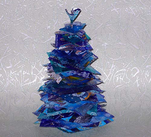 Елка из фантиков